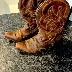 Ariat sz 6 boots
